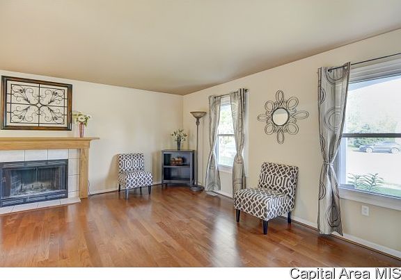 3rd image of 6 Chafe Ct