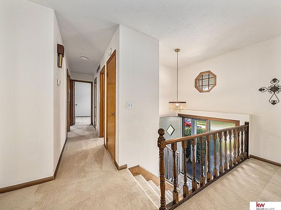 4th image of 5068 S 89th St