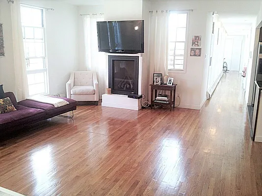 Rented by Big Apple NYC | media 10