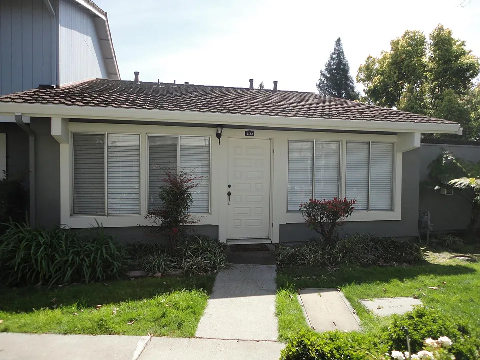 3162 Pawnee Way