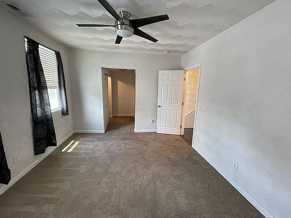 4th image of 2530 Keller Ave