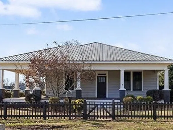 212 Durand St, Woodbury, GA 30293