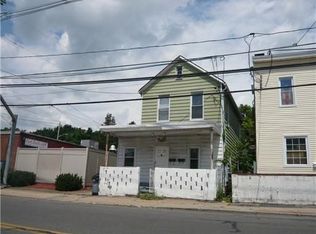 90 W Railroad Ave, Garnerville, NY 10923