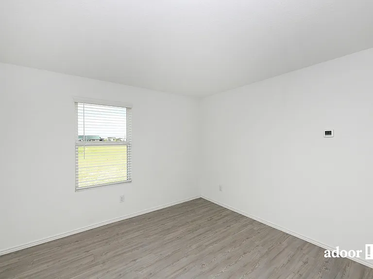 1208 Grace Park Rd — Photo 16