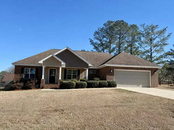 102 Diamond Fields Dr, Troy, AL 36079