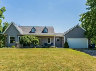 1970 16th St, Allegan, MI 49010