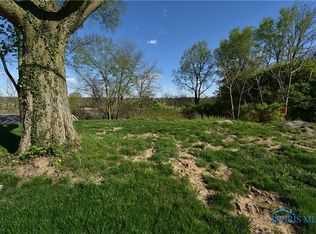 622 River Rd, Maumee, OH 43537