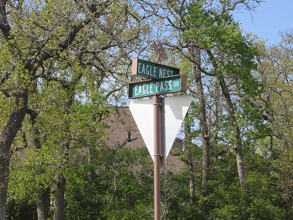 2nd image of 3648 Eagle Nest