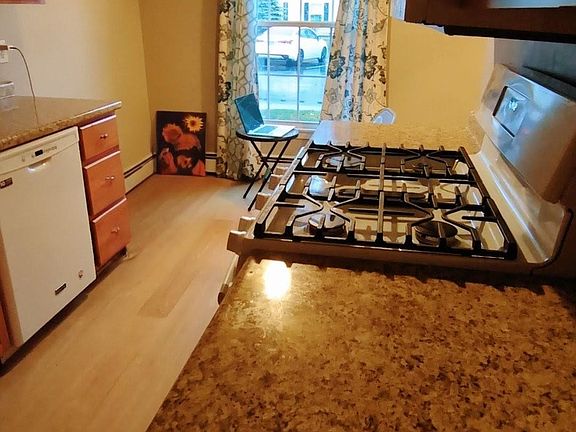 3rd image of 89 Winnacunnet Road #6