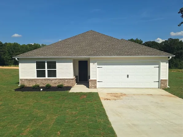 33 Spanish Ct, Eclectic, AL 36024