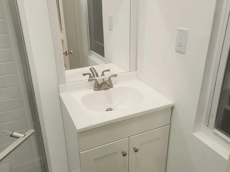 321 Jefferson Ave #2 — Photo 3