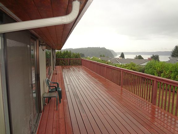 5th image of 6707 Rainier Ave