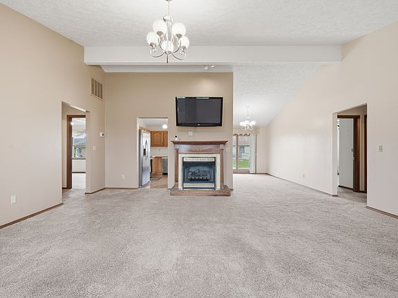 2nd image of 2100 N Halifax Dr