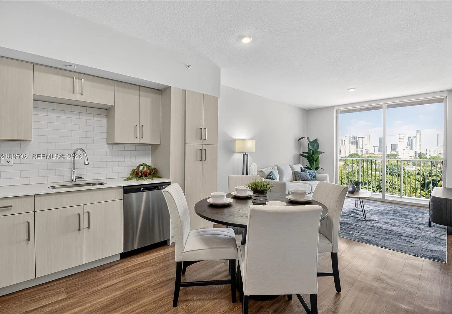 1 bed, $2,350 — Photo 2