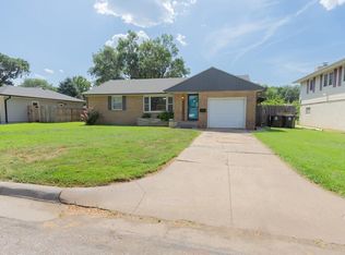 854 Lewis St, Salina, KS 67401