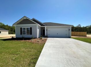 118 Sunflower Cir, Ludowici, GA 31316