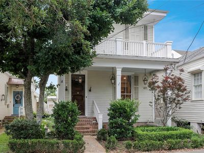 5936 Chestnut St, New Orleans, LA, 70115