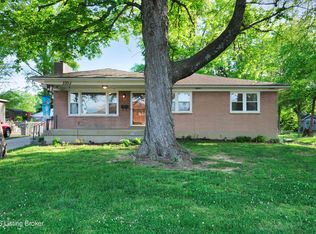 3305 Donald Dr, Louisville, KY 40216