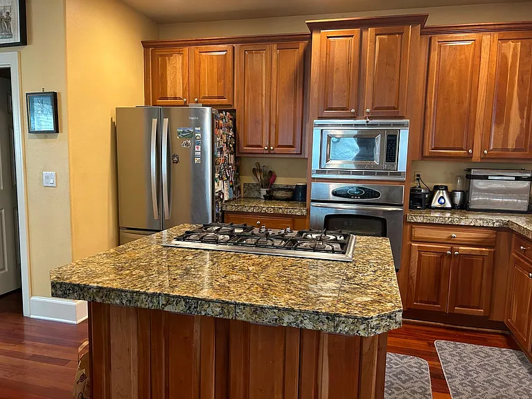 11077 NW Ironwood Ln — Photo 11