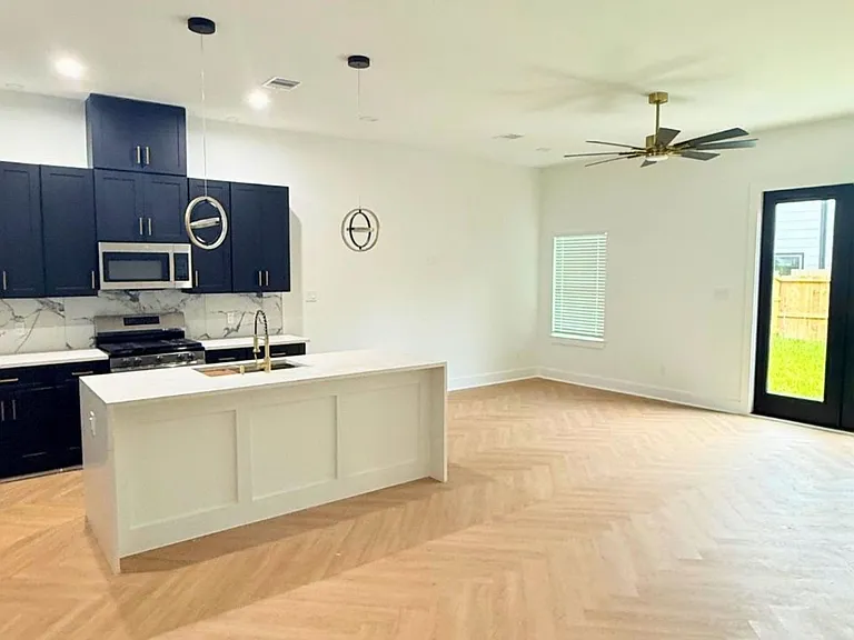 4117 Shelby Cir #B — Photo 17