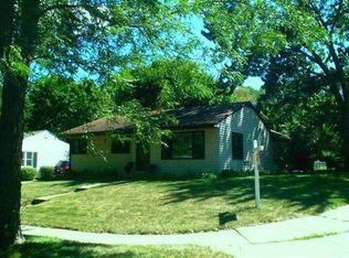 1401 Iowa Dr, Madison, WI 53704