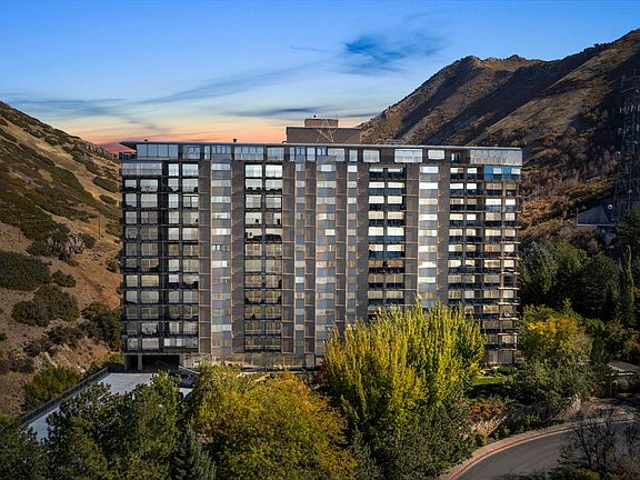 2nd image of 875 S Donner Way APT 809
