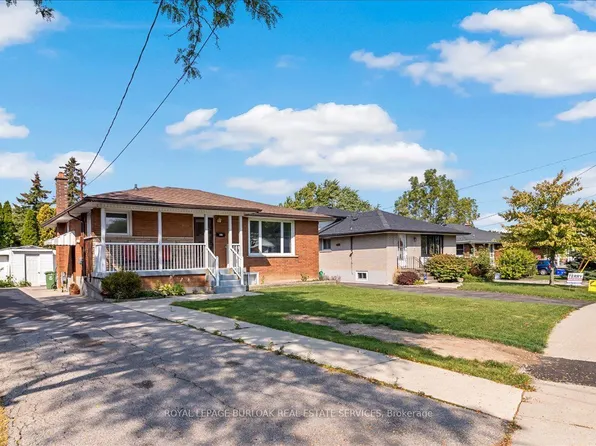 161 Hoover Cres, Hamilton, ON L9A 3H2