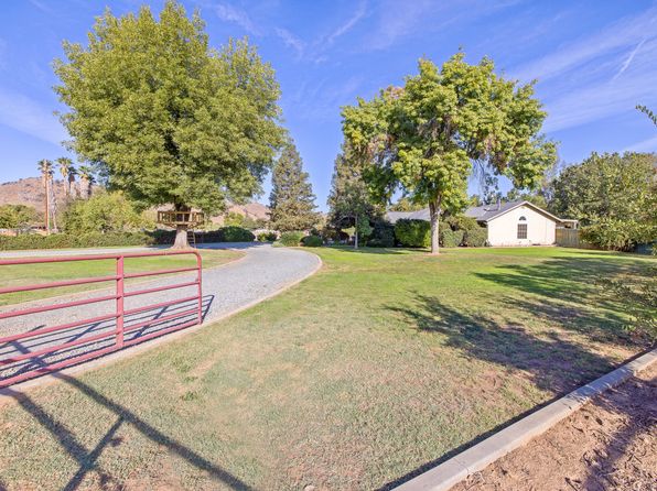 Woodlake CA Real Estate - Woodlake CA Homes For Sale | Zillow