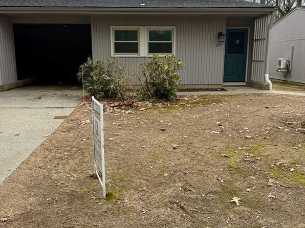 805 Fairway Ave Unit 805, Turners Falls, MA 01376