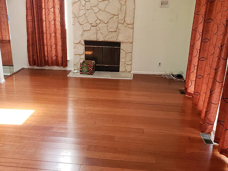 40 Peachtree Ct — Photo 2