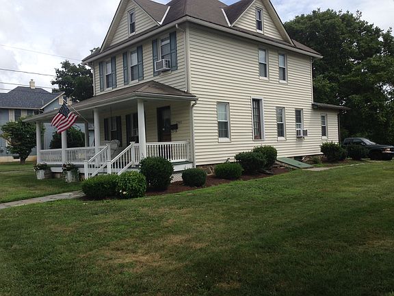 2nd image of 2902 Washington Ave
