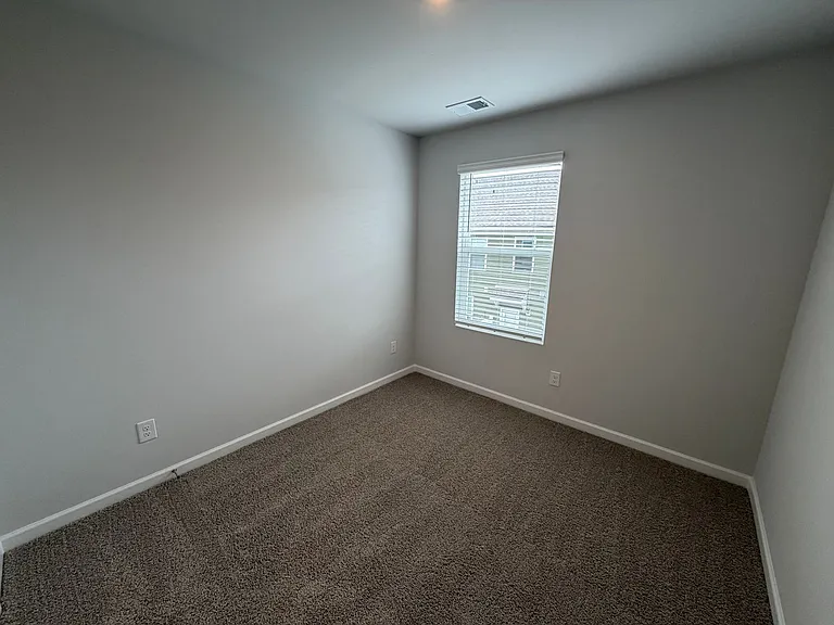 4913 Mowbray Way — Photo 25