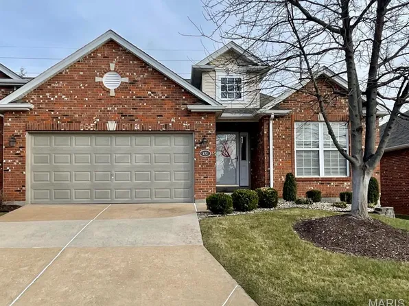 173 Tori Pines Dr, Saint Louis, MO 63129