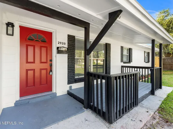 2920 LORAN Drive W, Jacksonville, FL 32216