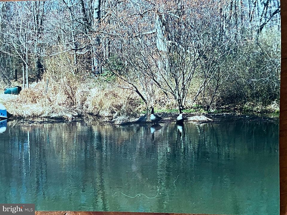 2nd image of 11512 Sherwood Rd