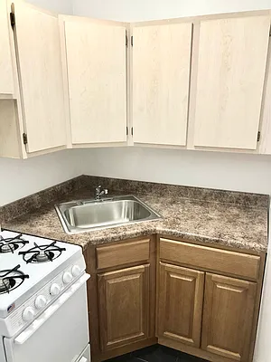 Rented by Spire Group | media 11