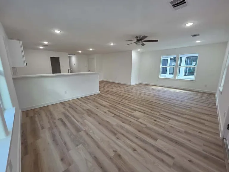 8406 De Priest St #A — Photo 15