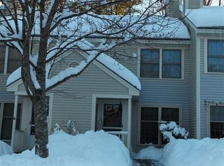 4 Woodland Grn, Rochester, NH 03868