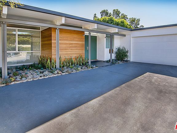 3rd image of 7536 Kimdale Ln