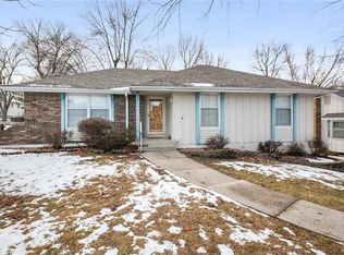 7812 Westridge Rd, Raytown, MO 64138