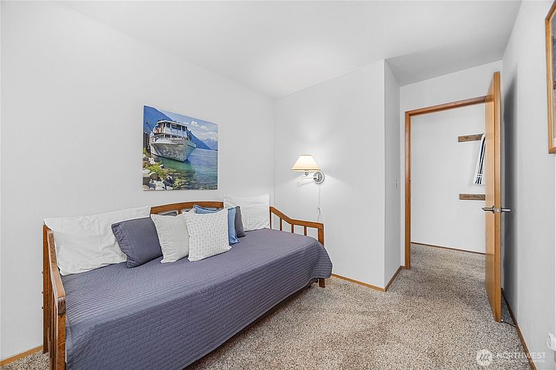 5th image of 100 Lake Chelan Shores Drive #16-7&8