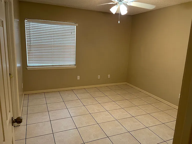 3012 Patel Dr — Photo 6