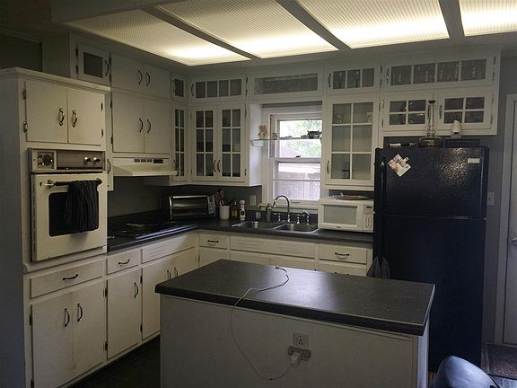3rd image of 2603 Mohawk Dr