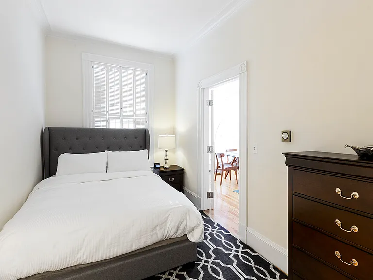 387 Commonwealth Ave #3 — Photo 6