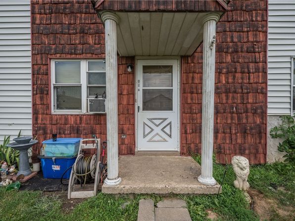 3 Elizabeth St #103, Slovan, PA 15078