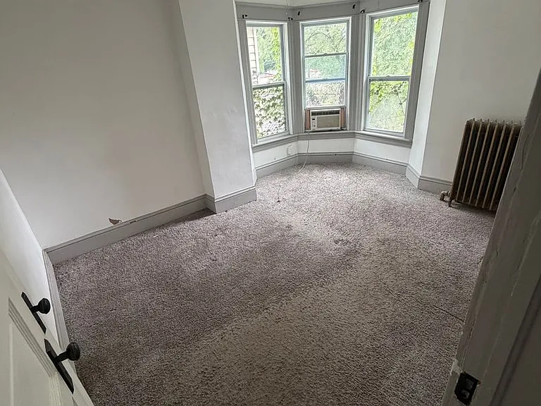 661 Myrtle Ave — Photo 9