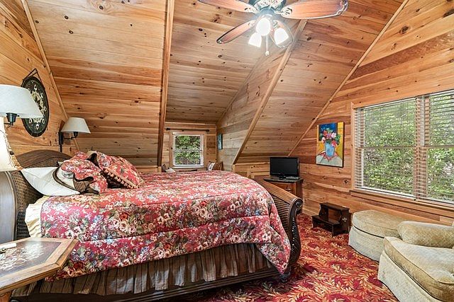 53rd image of 61 River Bend Ct