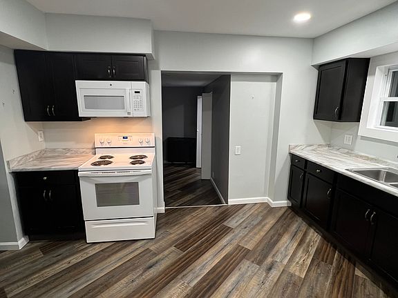3rd image of 507 E Bloss St