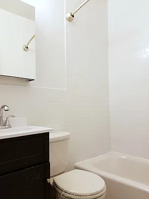 Rented by City Connections Realty | media 35