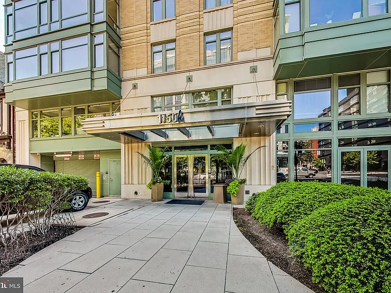 1150 K St NW #1008 — Photo 3